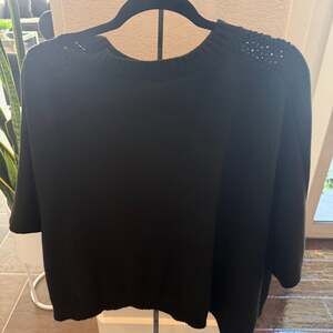Sympli Black Classic Fit Lantern Top  Black Long  Sleeve Women’s Top NWT